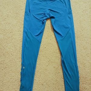 Lululemon Teal Legging with pockets
